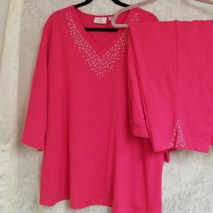 Quacker Factory 3X  pink embellished capri set